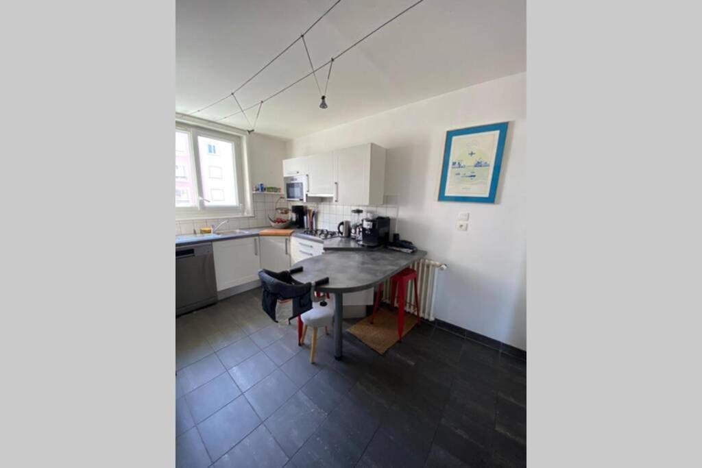 Milin : Appt 2 Ch Vue Sur Mer, Lumineux - Centre-Ville, Proche Facs, Telepherique Et Arsenal. Brest Exterior foto